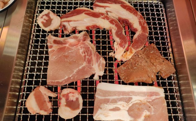 開烤肉店需要考慮的三大問題，都是關乎未來發(fā)展的