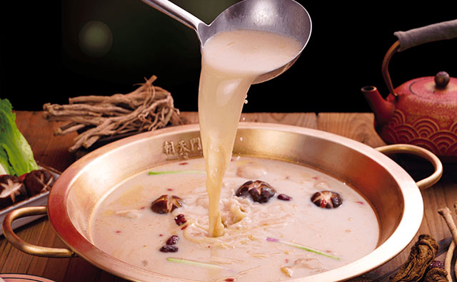 冬季吃什么暖和？鮮香菌湯火鍋?zhàn)萄a(bǔ)身心