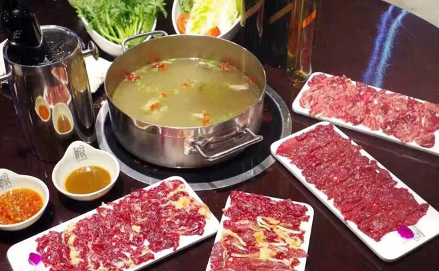 做牛肉火鍋店生意怎么樣，虧本幾率大不大