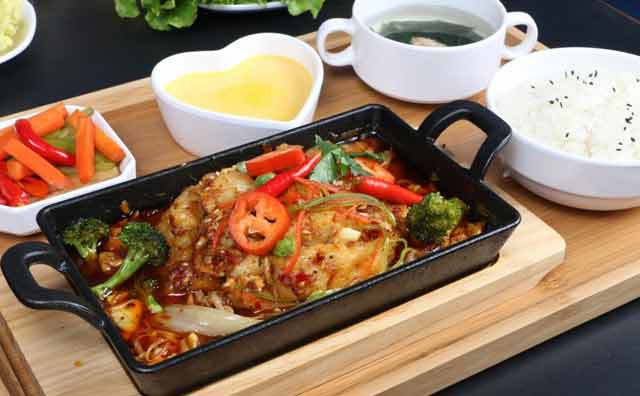 開烤魚飯店的失敗經(jīng)驗(yàn)，讓開店的你少走彎路