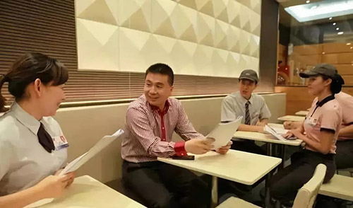 餐廳員工工作不走心，看看這2個方面你是不是沒做好 
