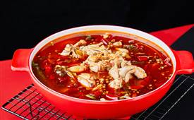 老黃記丁丁美蛙魚頭自助魚火鍋，味鮮美味，營養豐富